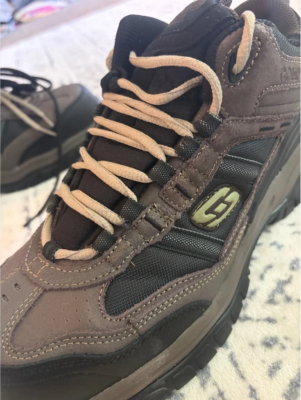 Skechers Wide Width Memory Foam Slip Resistant Shoes Size 8